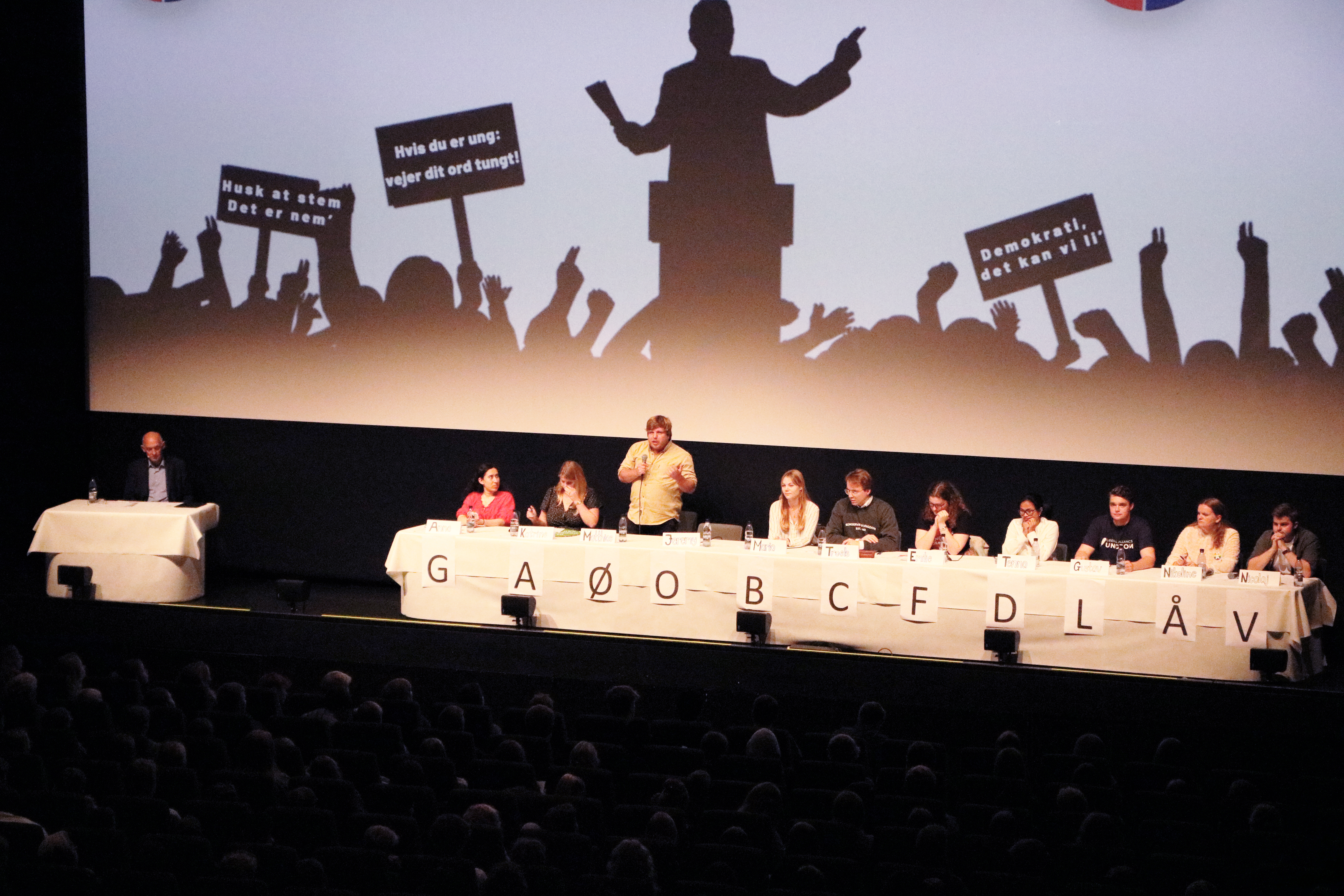 Unge debatterede i KulturCenter Skive