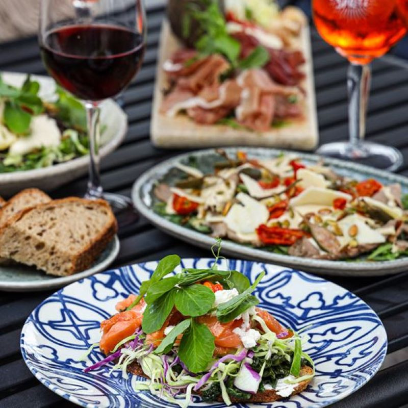 Social dining på Salling Rooftop: Oplev italiensk gastronomi