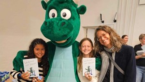 Holstebro Bibliotek udgiver ny børnebog skabt af lokale skoleelever