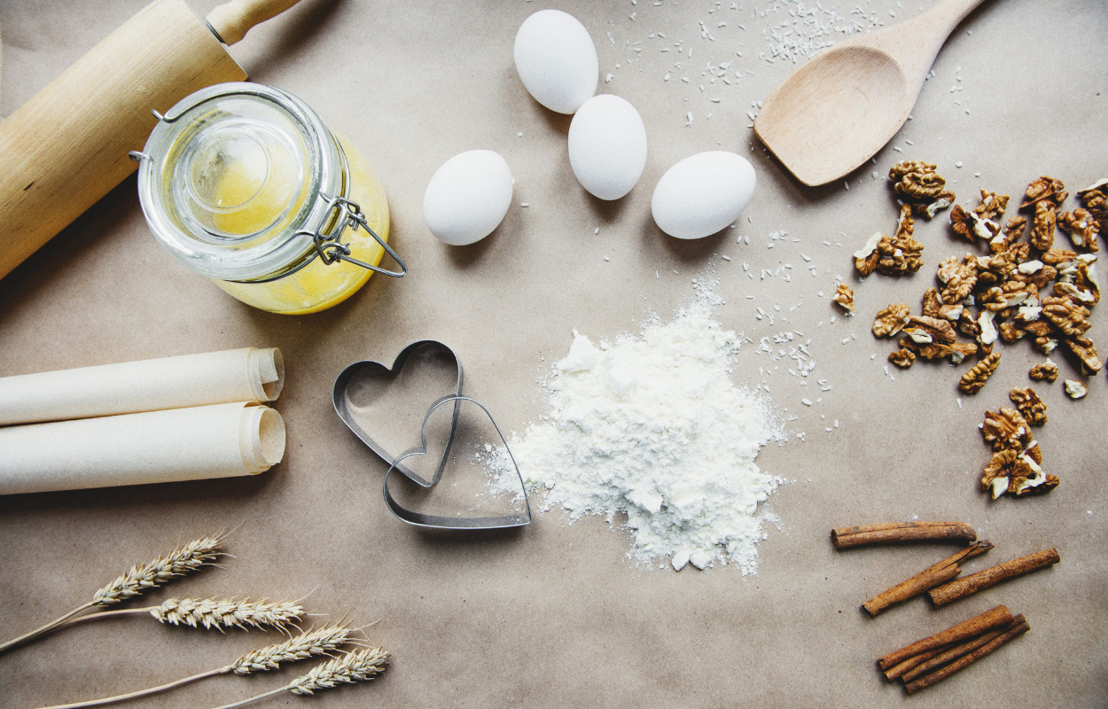 Bag med Rosa og støt corona-ramte børn