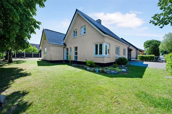 Bøgevej 13 er til salg for kun 495.000 kr.: Se de billigste boliger til salg i Ejstrupholm her