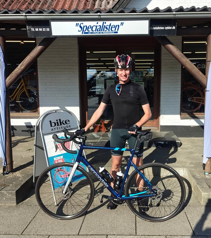Michael fik sin nye Cannondale racer hos Specialisten i dag