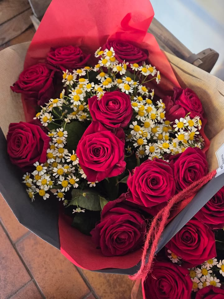 Flore Vida har klassisk sommerbuket til 250 kr. i dag