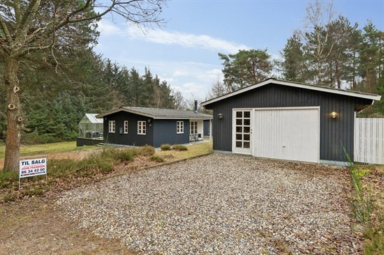 Røndevej 17 er til salg for kun 445.000 kr.: Se de billigste boliger til salg i Ebeltoft her