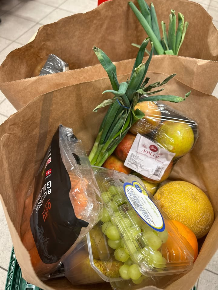 Min købmand i Asp tilbyder frugt og grønt poser til 45 kroner for bekæmpelse af madspild