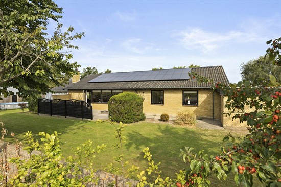 Top 6 over dyreste boliger til salg i Glumsø. Priser op til 4.500.000 kr