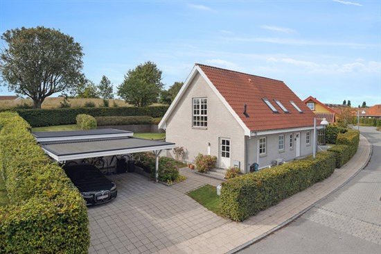 Top 6 over dyreste boliger til salg i Ballerup. Priser op til 11.495.000 kr