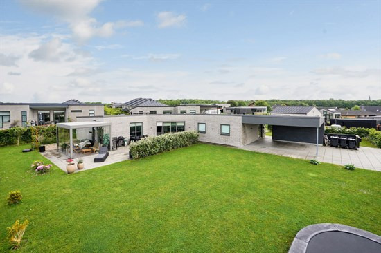 Top 6 over dyreste boliger til salg i Brædstrup. Priser op til 29.000.000 kr