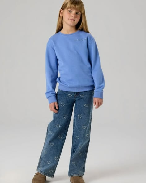 Børneshoppen Brønderslev præsenterer populære bukser med rhinstenshjerter til piger