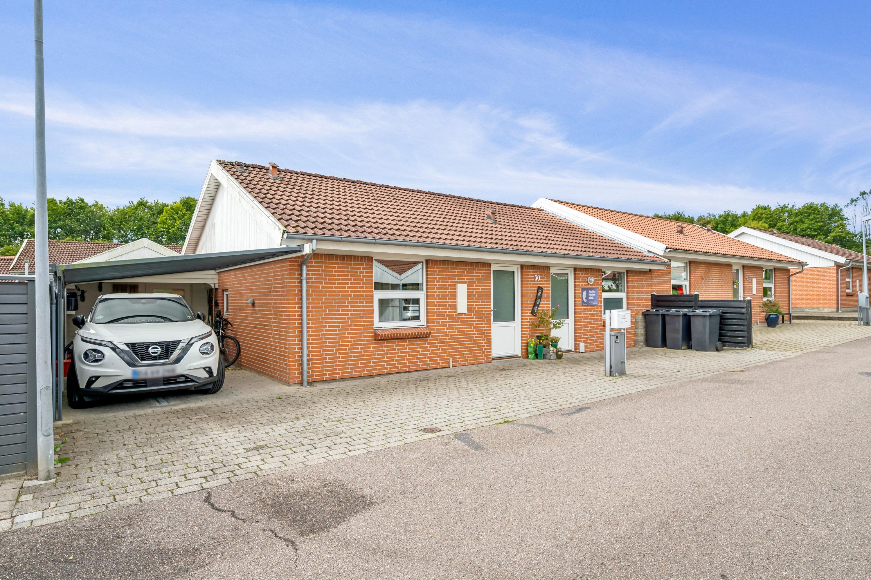 Til salg hos CD Bolig - Lene Bang & Søren Bregnhøj: Indbydende rækkehus i attraktivt område