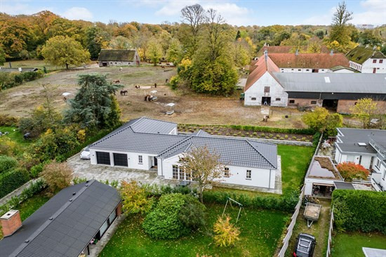 Eksklusiv bolig for 18.800.000 kr er netop kommet til salg i Kongens Lyngby - Se den og de dyreste boliger her