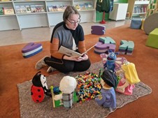 Byg og lyt: Kreativ LEGO-dag på Rødbyhavn Bibliotek