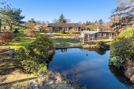 Top 6 over dyreste boliger til salg i Fårevejle. Priser op til 17.495.000 kr