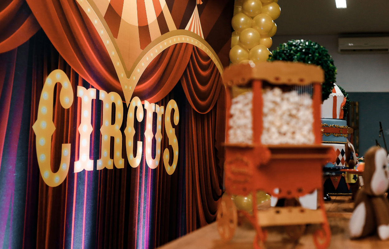 Cirkus Baldoni i Ishøj Bycenter i vinterferien