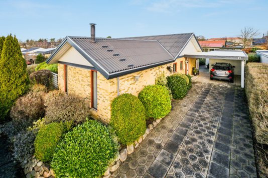 Superdejlig og indbydende villa
- Husk vi fremviser alle ugens dage; efter aftale