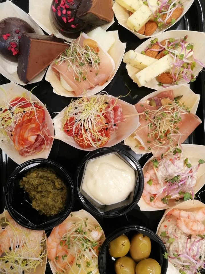 Meny Als inviterer til tapasforkælelse i delikatessen på fredag