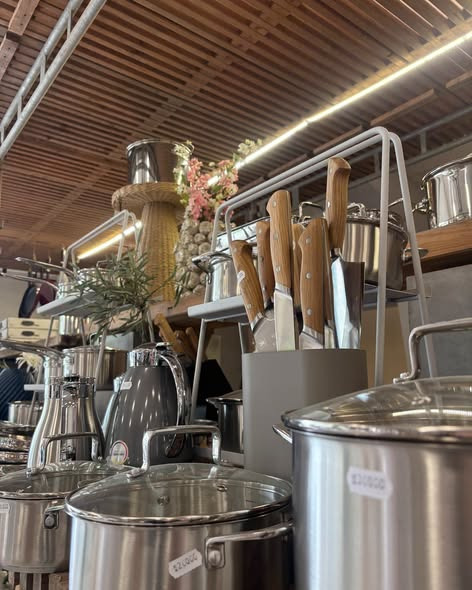 Lagersalg.com deler lagersalg med 60-80% på Pillivuyt, Södahl, Rosti, Hoptimist og julepynt i Viborg