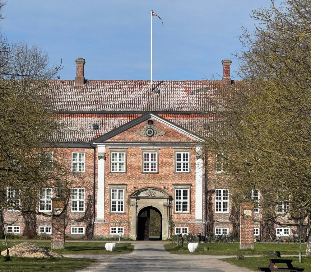 Oplev Svanholm Gods: Rundvisning på økologisk storkollektiv