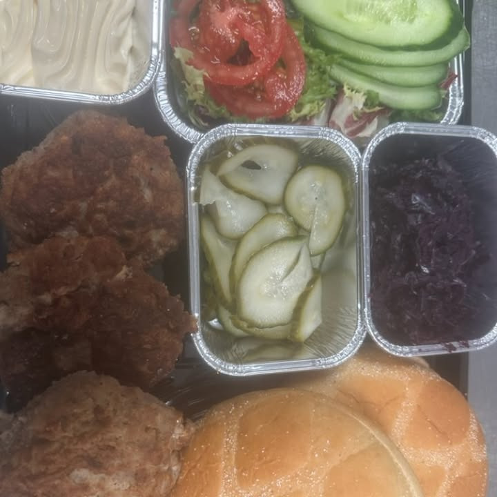 SuperBrugsen Dronninglund tilbyder frikadellesandwich til afhentning tirsdag