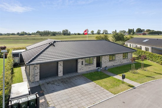 Top 6 over dyreste boliger til salg i Lejre. Priser op til 12.500.000 kr