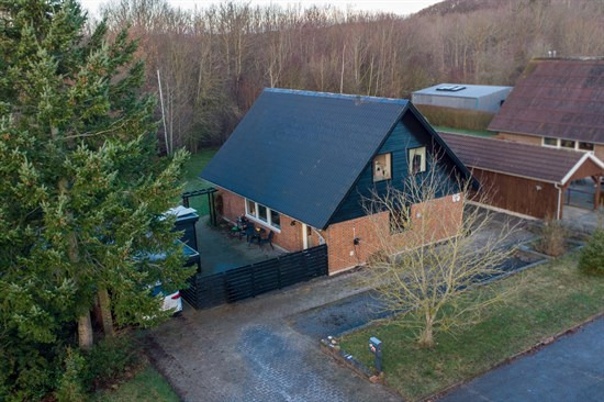 Vilhelmsborgvænget 65 og 1 anden boliger er kommet til salg denne uge i Beder - se boligerne her.