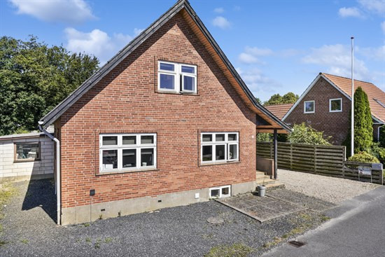 Tømmerbyvej 4 er til salg for kun 498.000 kr.: Se de billigste boliger til salg i Bramming her