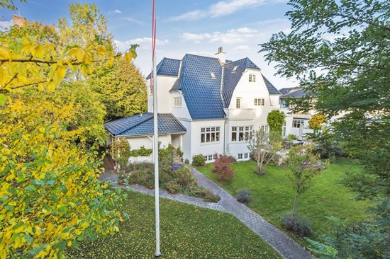 Pris sat ned med 1.500.000 kr. på Traverbanevej 8