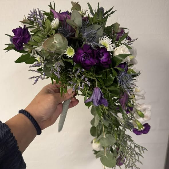 Fynbogården Blomster ApS tilbyder hjælp til bryllupsblomster