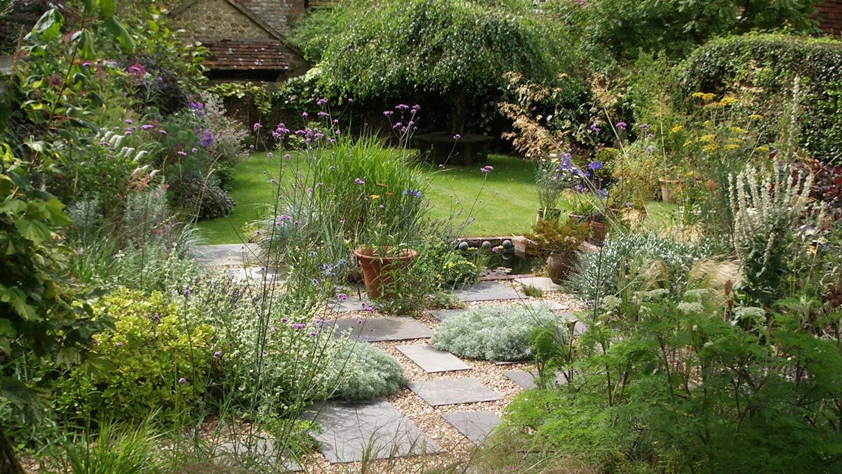 Foredrag med Annie Guilfoyle: Skab din drømmehave