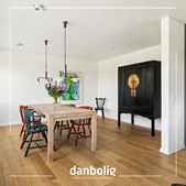 Fremhævet bolig i Kristrup fra danbolig Randers: Unik villa med stor kælder til salg