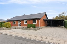 Nygade 10 og 1 anden boliger er kommet til salg denne uge i Thyholm - se boligerne her.