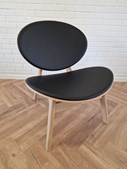 Hovelind Møbler præsenterer nyheden Findahl One loungestol i dansk design og produktion
