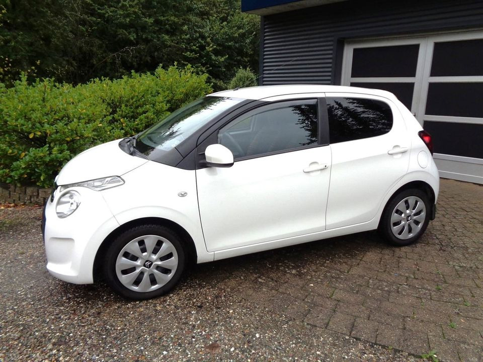 Schultz Automobiler ApS har en lækker Citroën C1 på lager lige nu