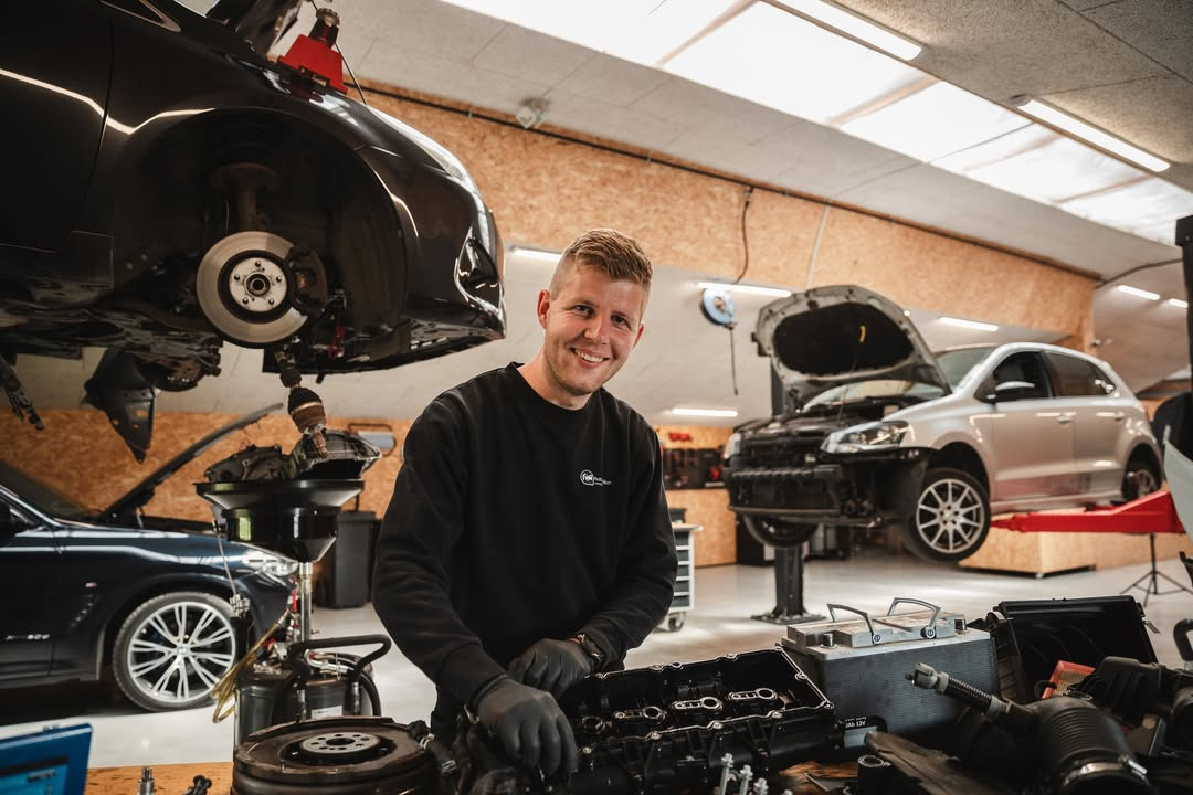 Autotekniker v/Kim Skytthe: Vi tilbyder også almindelig bilservice