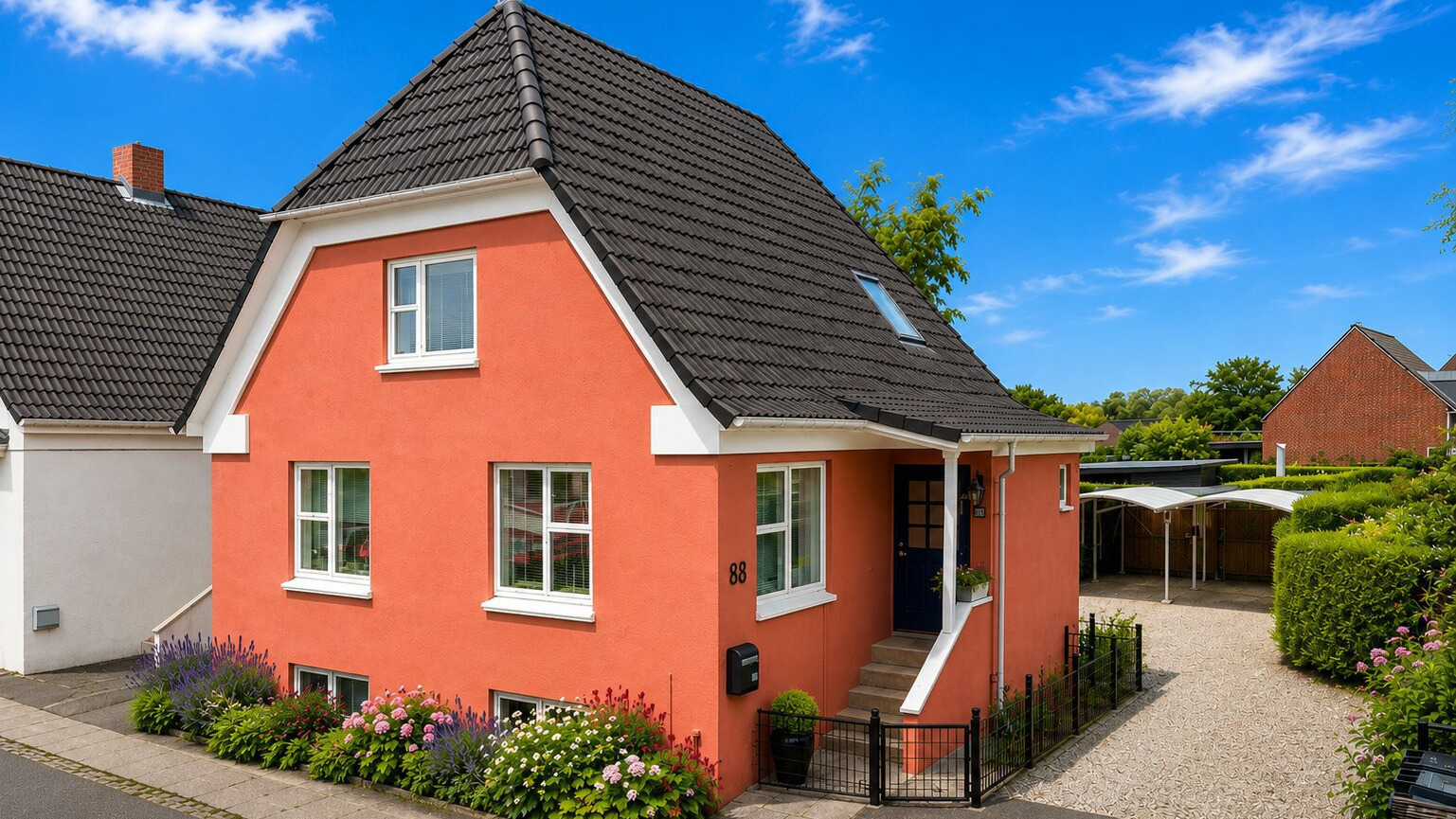 Murermestervilla med lys, plads og nem have