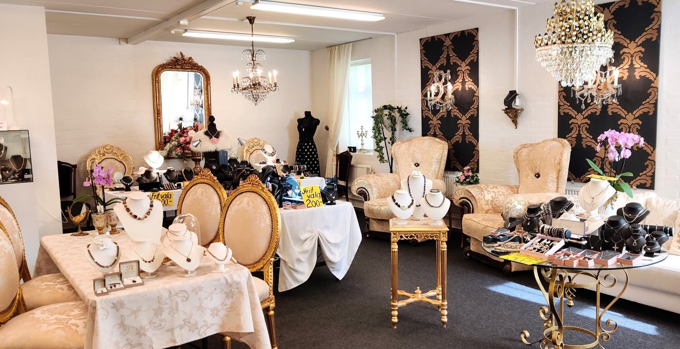 Smykkedesigner Helga Winther inviterer til ekstraordinært åbent på mors dag