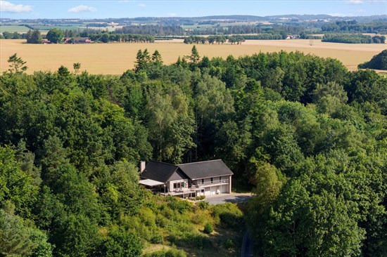 Top 6 over dyreste boliger til salg i Fårup. Priser op til 4.495.000 kr