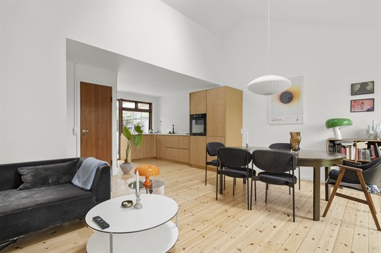 Herfølgevej 14 til salg for 6,5  mio. kroner - Se 3 andre boliger til salg i København Kommune