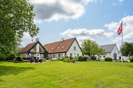 Top 6 over dyreste boliger til salg i Næstved. Priser op til 12.750.000 kr