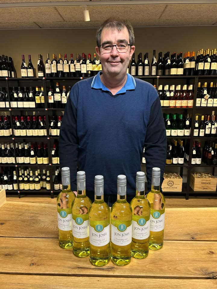 Fredericia Vinhandel: Eksklusivt ja tak-tilbud på Jon Josh Pinot Blanc til kun 39 kr. pr. flaske!