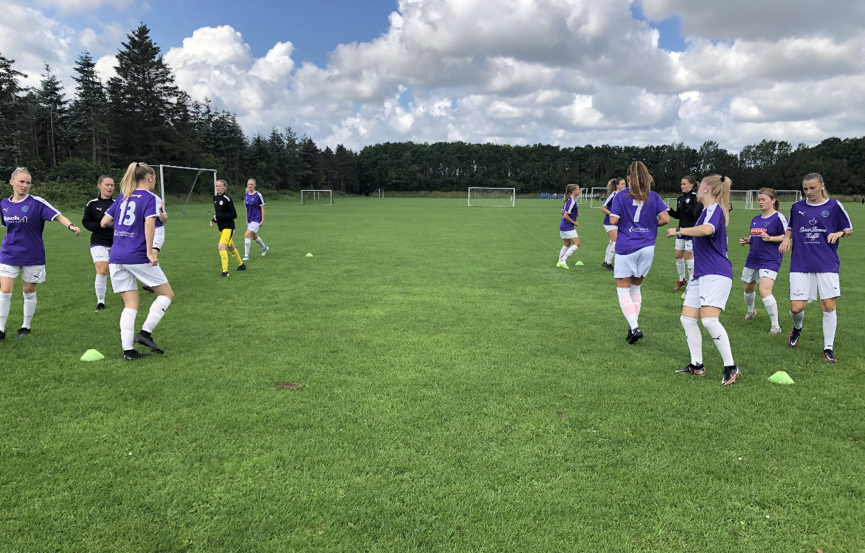 Team Viborg måtte se sig slået i deres 2. divisions-debut: “Vores start på turneringen blev ikke som håbet”