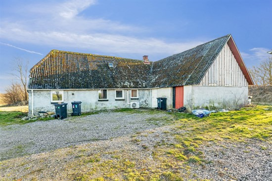 Salbakken 21 er til salg for kun 158.000 kr.: Se de billigste boliger til salg i Gjerlev her