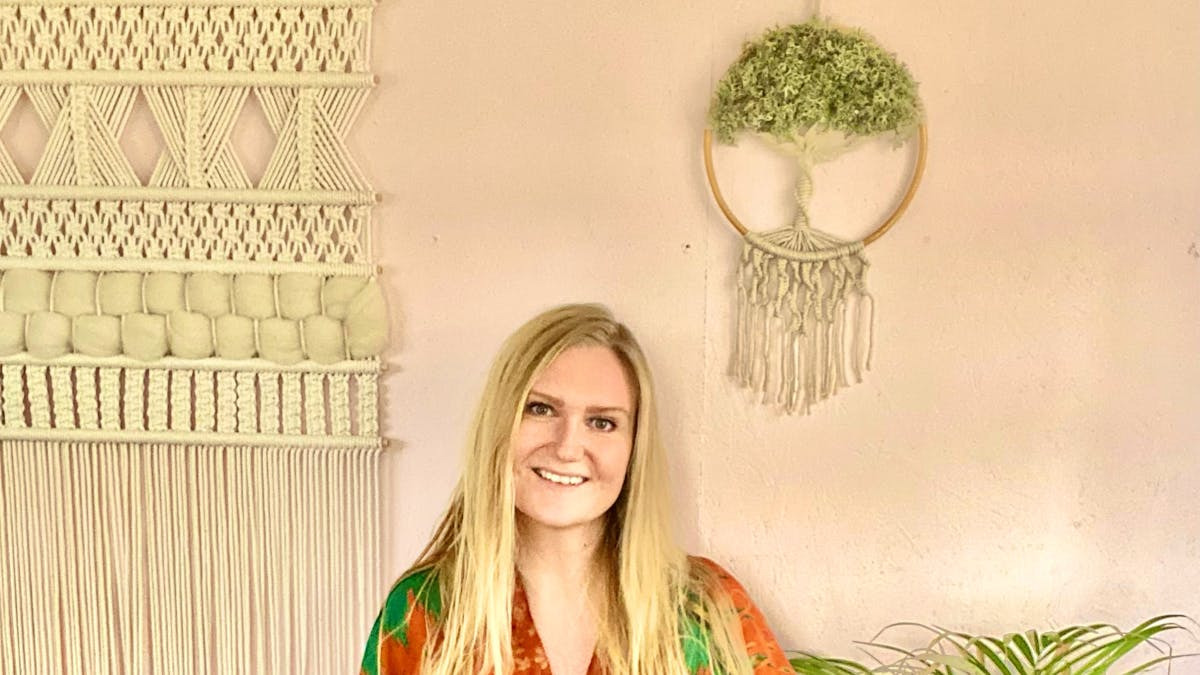 Knyt & Lyt: En aften med macramé hos Café Original