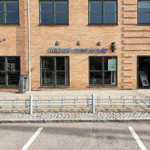 Rekord rens og vask v/Berit Nyborg