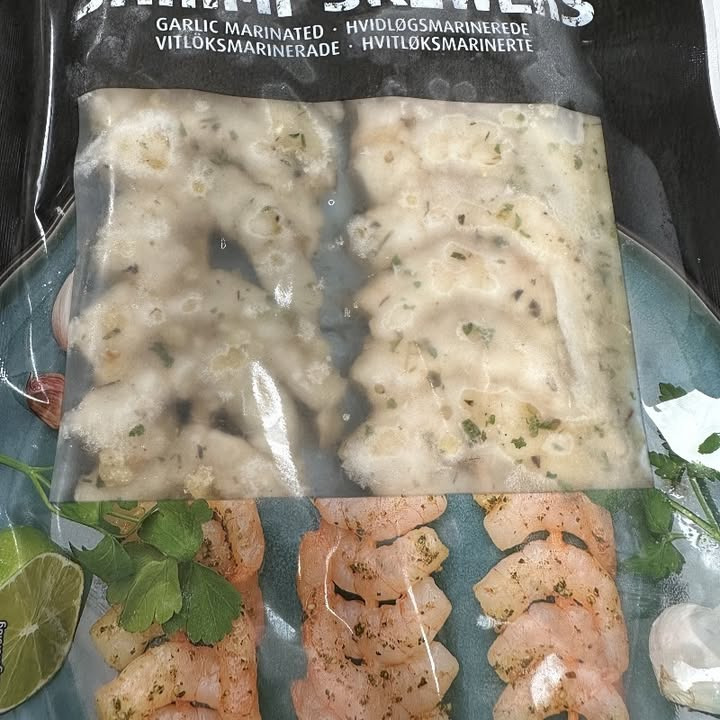 SuperBrugsen Dronninglund tilbyder billige hvidløgsmarinerede rejespyd til grillvejr