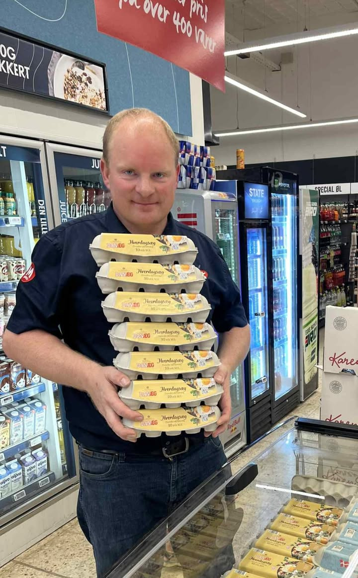 Meny Hobro tilbyder begrænset parti af 10 stk. æg til 15 kr.