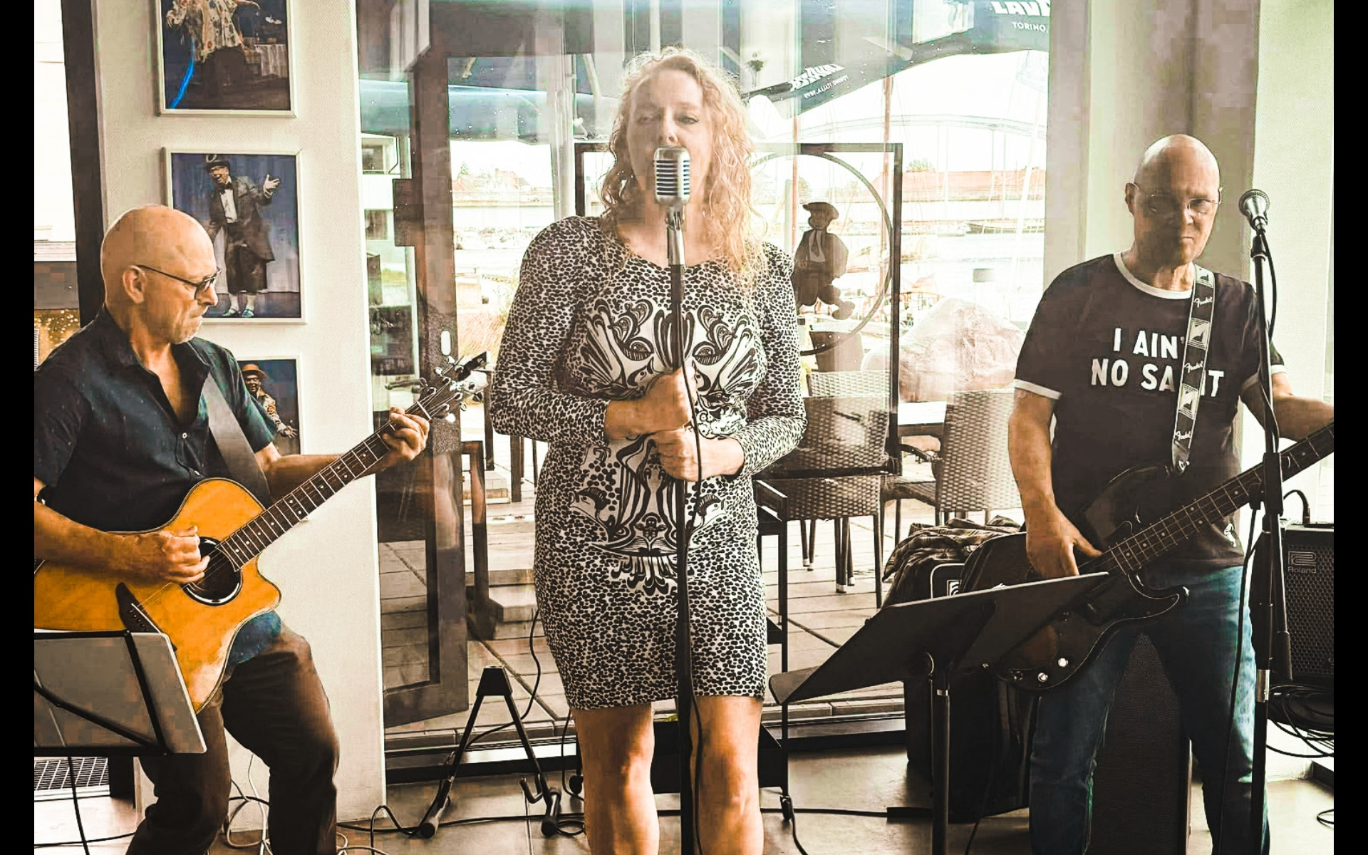 Tinas Choice bringer akustisk country rock til Café Gaya