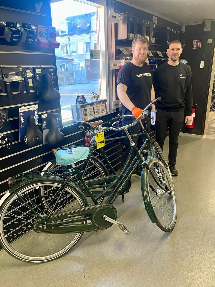 Fri BikeShop Vejle genoplever cykelklassikere fra firserne på værkstedet