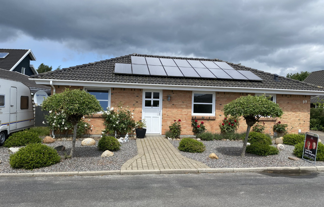 Åbent hus i naturskønne Engesvang: Oplev velholdt villa online og personligt