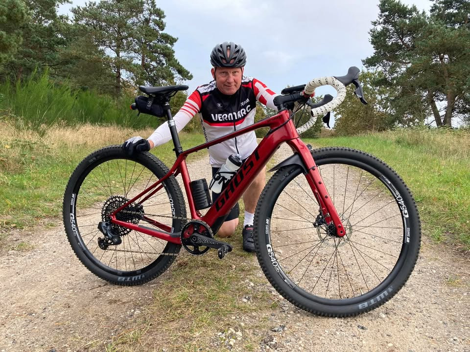Per P. Cykler har 1 stk Ghost e-gravel str. XL tilbage til 23.999 kr.